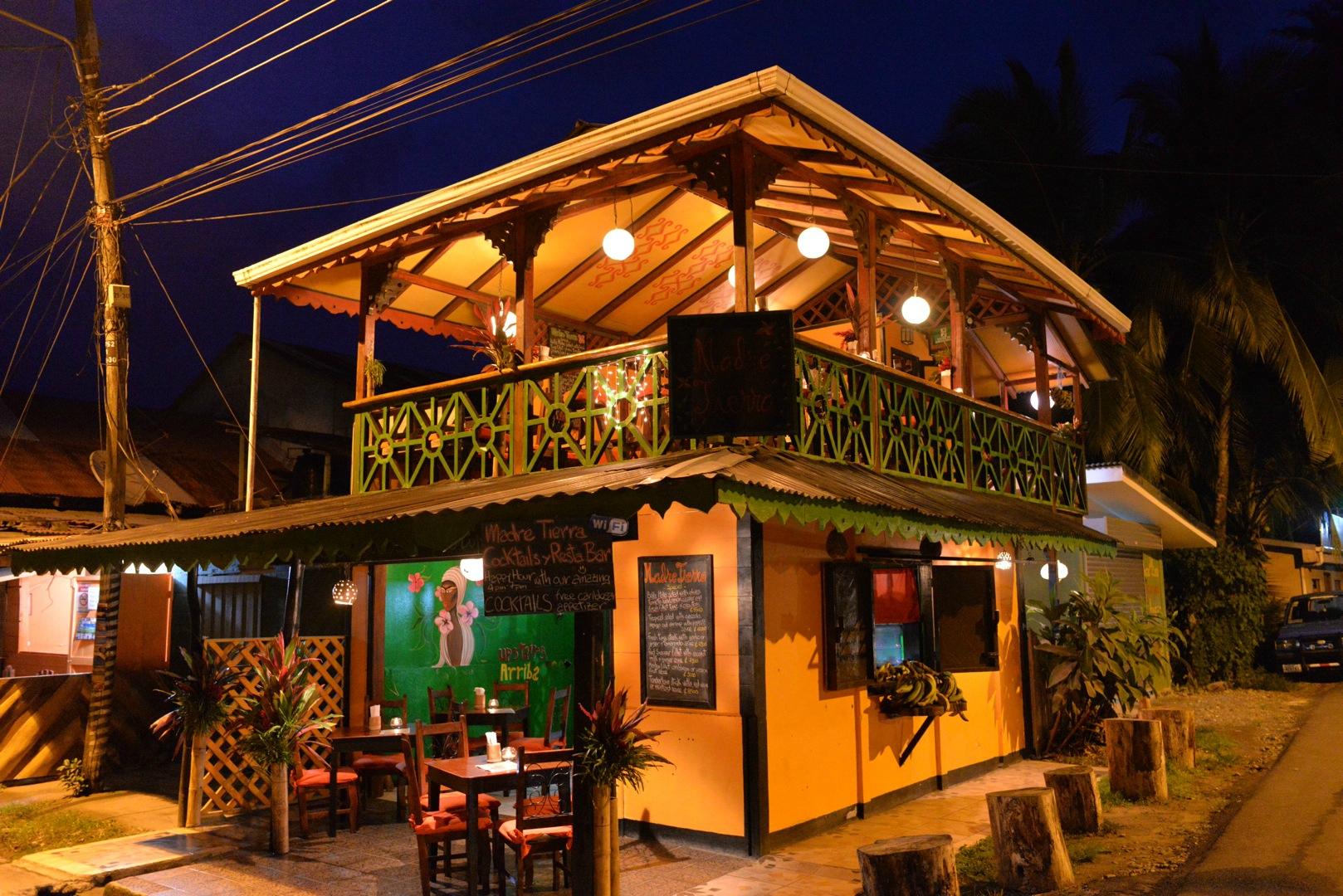 Experience the Best of Puerto Viejo’s Nightlife: Bars, Clubs and More